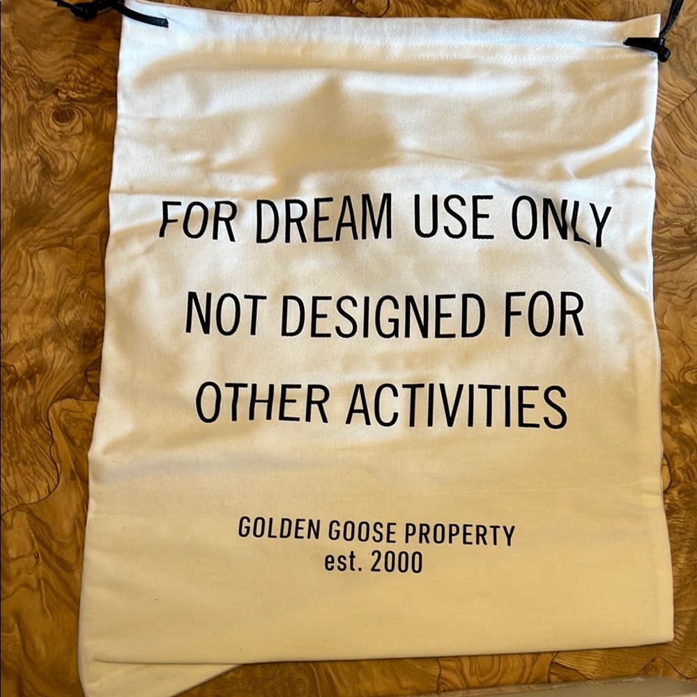 Golden Goose White and Red Sneakers - Picture 4 of 8